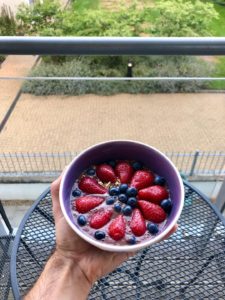 Another açaí smoothie bowl