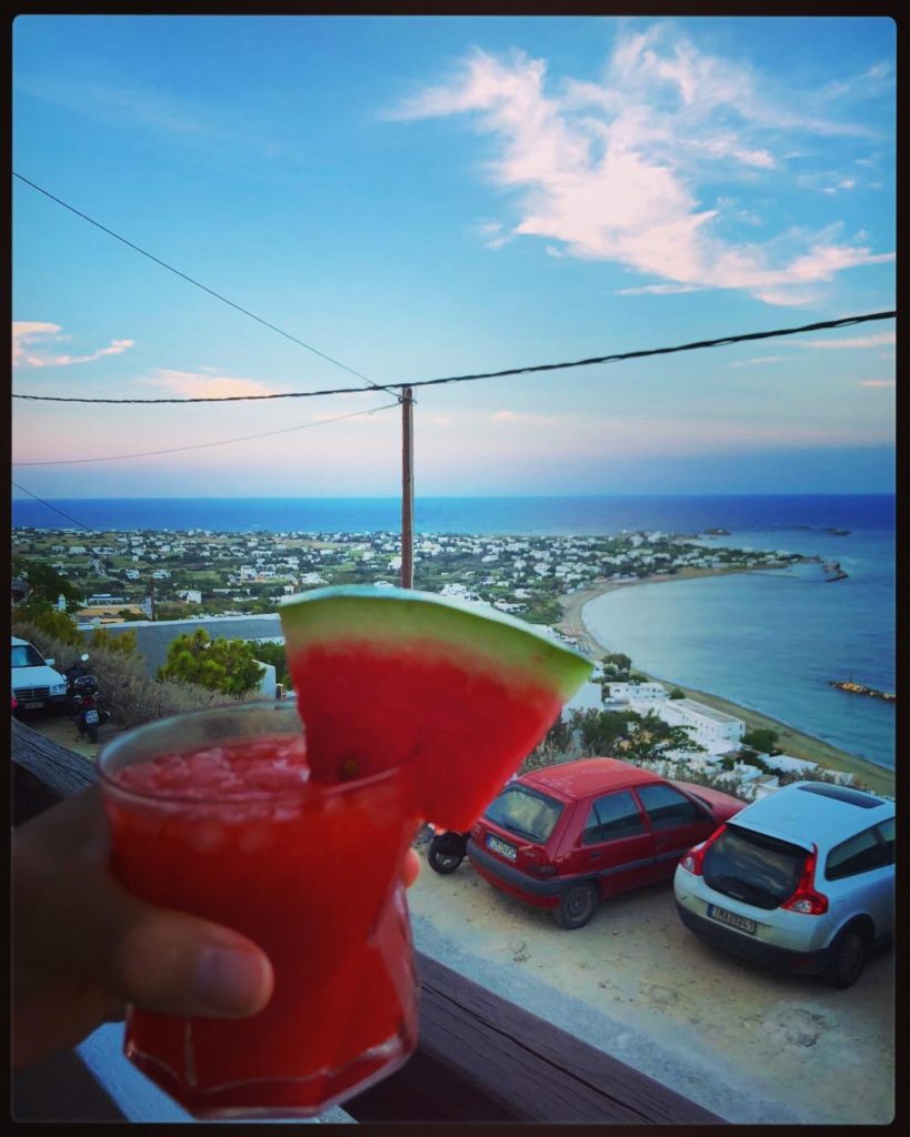 A cocktail at the café-restaurant-bar ‘Anatolikos Anemos’ in Skyros