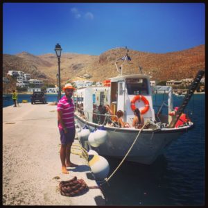 Boat ride to Katergo, Folegandros