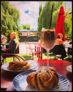 Coffee and kanelbullar at Gildas Rum, Södermalm