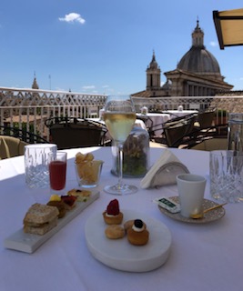 Hotel Raphael Rooftop Bar Rome Where to eat and drink in Rome - Traveling Psychiatrist