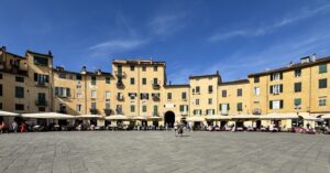 Piazza dell'Anfiteatro