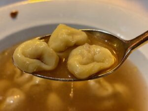 Tortellini in brodo