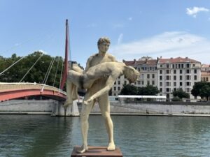 Le Poids de Soi (The Weight of Oneself), on the banks of the Saone River in Vieux Lyon